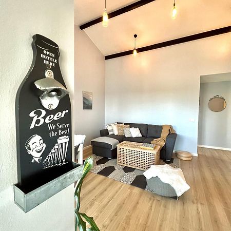 Valkyrie Guesthouse - 1Km From Seljalandsfoss Хвольсвёдлюр Экстерьер фото